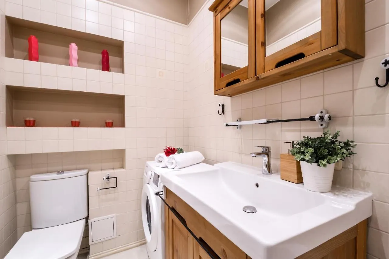 Apartments Madelaine Warsaw By Noclegi Renters 0*,  Polska